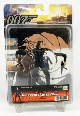 James Bond - Dragon - Demain ne meurt jamais Wai Lin (figurine articul�e)