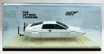 James Bond - Hachette Collection - The Spy who Love Me - Lotus Esprit Scale 1:24° (mint in box)