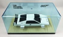 James Bond - Hachette Collection - The Spy who Love Me - Lotus Esprit Scale 1:24° (mint in box)