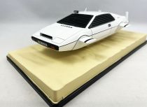 James Bond - Hachette Collection - The Spy who Love Me - Lotus Esprit Scale 1:24° (mint in box)