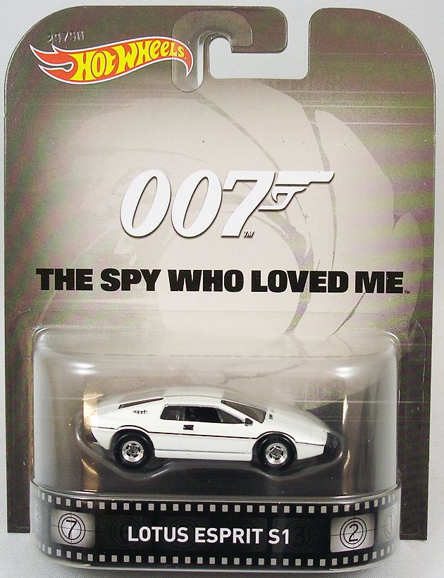 Lotus Esprit S1 James Bond 007 The Spy Who Loved Me Hot Wheels 2014 Retro Series 1/64 Die Cast Vehicle