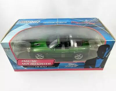 James Bond - The Beanstalk Group - Meurs un autre jour - Jaguar XKR Roadster Echelle 1/18�me