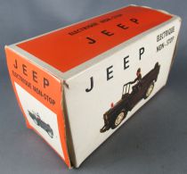 Jeep Battery Operated Non Stop Bump & Go 1/32 14,5cm Mint in Box 2