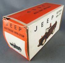 Jeep Battery Operated Non Stop Bump & Go 1/32 14,5cm Mint in Box 2