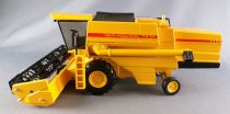 Joal 247 Combine Harvester New Holland TX34 1:42 no Box