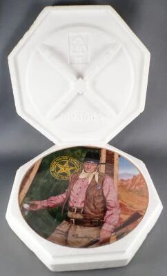 John Wayne - Assiette Porcelaine Edition Limit�e Franklin Mint - Long Arm of the Law en Boite