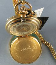 John Wayne - Franklin Mint - Pocket Watch Glass Dome Chain Stand Unused