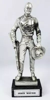 John Wayne - Statue en m�tal inject� 17cm - Daviland France 1978