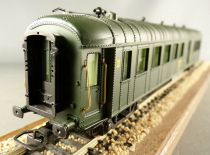 Jouef 5113 Ho Sncf Ocem Coach B4D 2nd Class/Van Green Interior Fittings NMIB