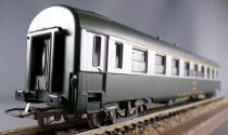Jouef 5291 Ho Sncf Voiture Uic A9 1ère Classe Vert & Inox Boite Rouge