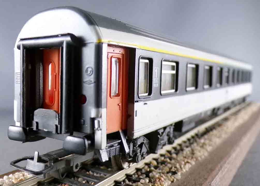 Jouef 5362 Ho Sncf Vu75 A4B6 Coach Corail Livery Interior Jouef 5362 Ho Sncf Vu75 A4B6 Coach Corail Livery Interior