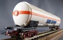 Jouef 6513 Ho Sncf Wagon Citerne Pare-Soleil &agrave; bogies Ugine Kuhlmann Neuf Boite Rouge