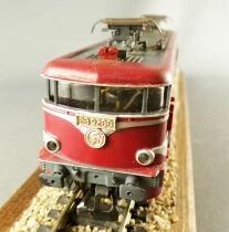 Jouef 8331 Ho Sncf Electric Loco BB 9288 Red Livery Reverse lighting Boxed