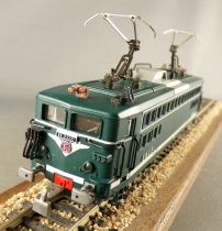 Jouef 8362 Ho Sncf Electric Loco BB 25531Reversed lighting Blue Box