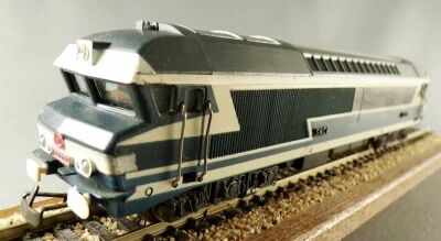 Jouef 8570 Ho Sncf Loco Diesel CC 72001 Livr�e Bleu Eclairage sans Boite