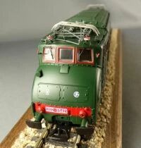 Jouef HJ2066 Ho Sncf Electric Locomotive 2D2 5542 \ Pregnant Woman\  Mint in Box