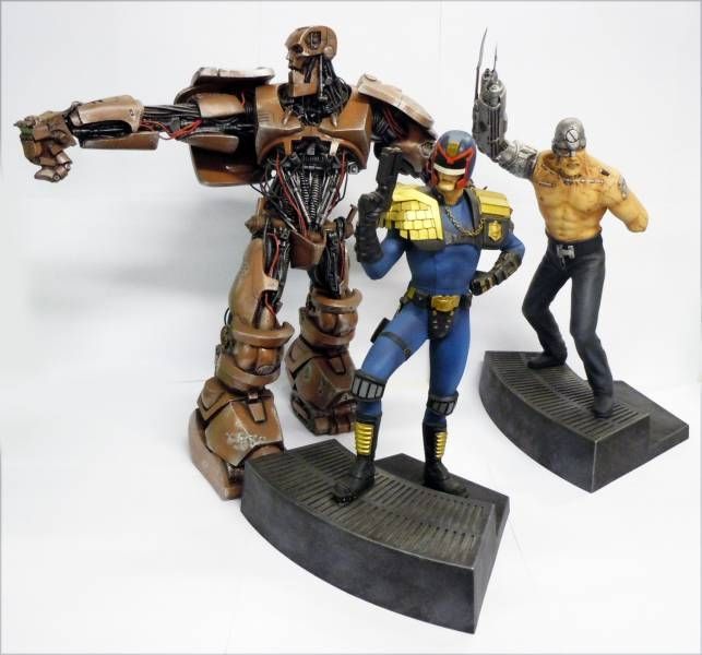 Dredd - Halcyon Model Kit Judge Dredd, Machine & ABC War Robot