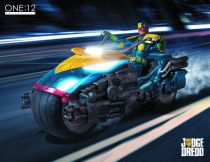Judge Dredd & Lawmaster ( PX Previews Exclusive) - MezcoToys - 1:12 scale action-figure & vehicle