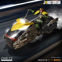 Judge Dredd\'s Lawmaster (Black Vers.) - MezcoToys - 1:12 scale vehicle