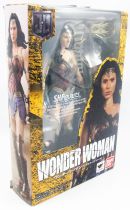 Justice League - Bandai S.H. Figuarts - Wonder Woman