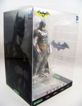 Justice League The New 52 Batman ArtFX Statue - Kotobukiya 02