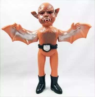 Kamen Rider - Bat Man Kaijin - Figurine Articul�e Soft Vinyl 23cm - Unifive