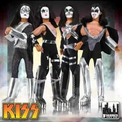 KISS - Set de 4 figurines articul�es 20cm \'\'Mego-style\'\' - Gene, Peter, Ace, Paul