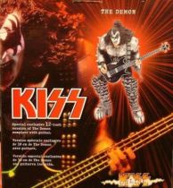 KISS Gene Simmons \'\'The Demon\'\' - McFarlane 12\'\' figure