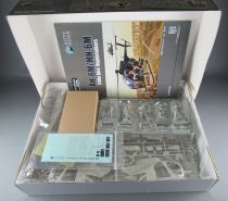 Kitty Hawk KH500002 - Hélicopter AH-6M/MH-6N Little Bird Nightstalkers 1:35 MIB