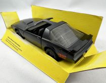 Knight Rider K2000 (K.I.T.T.) 1/16ème ERTL 1982 neuve en boite