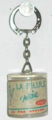 La Pilule D Antoine Key Holder La Pilule D Antoine Key Holder