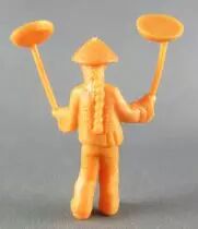 La Roche Aux F&eacute;es - Circus - Chinese Juggler