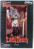 Lady Death - Femme Fatales 9\  PVC Statue - Diamond Gallery Diorama