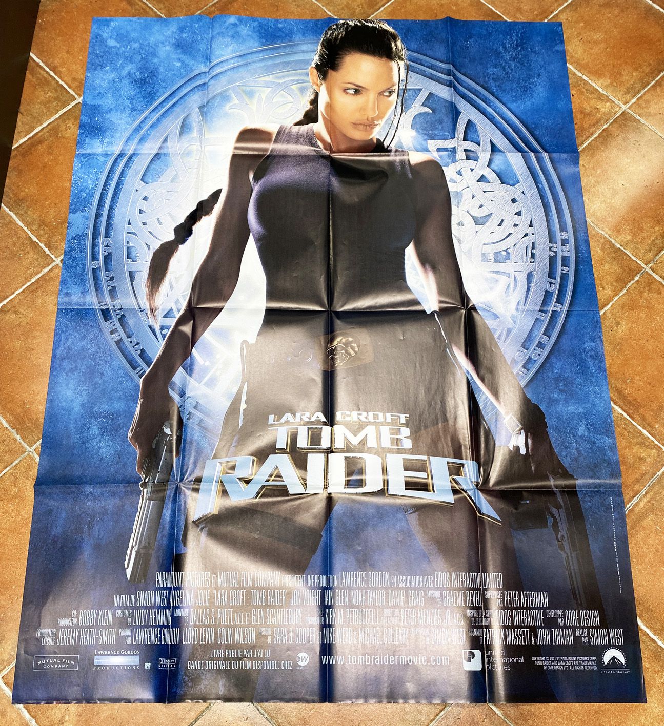 Tomb Raider Poster  Tomb raider film, Tomb raider movie, Tomb raider