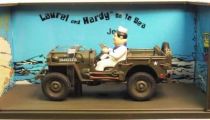 Laurel & Hardy in Jeep go to sea