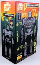 Le Géant de Fer - Super7 - Figurine 28cm Super Cyborg - Iron Giant & Hogarth Hughes