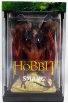 Le Hobbit - The Noble Collection - Figurine Diorama 17cm  - Smaug