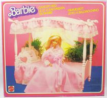 Le Lit à Baldaquin de Barbie - Mattel 1982 (ref.5641)