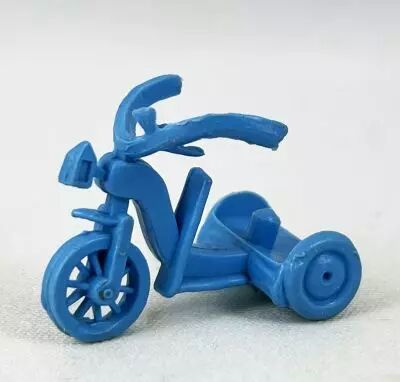 Le Man�ge enchant� - Figurine Monochrome Glaces OLA (Gelado) - Le Tricycle de Bonhomme Jouvence 