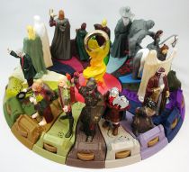 Le Seigneur des Anneaux - Set de 18 figurines \ The Ring of Power\  - Burger King