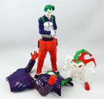 Legends of the Dark Knight - Laughing Gas Joker (loose)