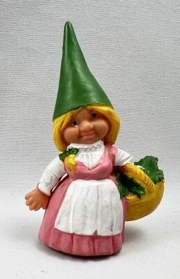 Les aventures de David le Gnome - Figurine PVC Star Toys - Susan avec son panier (robe rose)