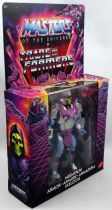 Les Maitres de l\'Univers : MOTU X Transformers - Megatron Armor Skeletor