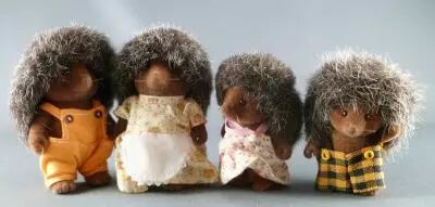 Les Petits Malins Sylvanian Families - La Famille H�risson Pikapic