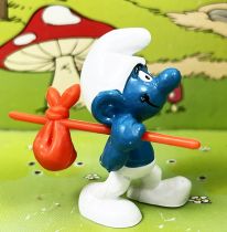 Les Schtroumpfs - Schleich - 20088 Schtroumpf vagabond (baton court)
