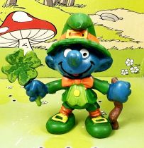 Les Schtroumpfs - Schleich - 20176 Schtroumpf Saint-Patrick (Made in Portugal)