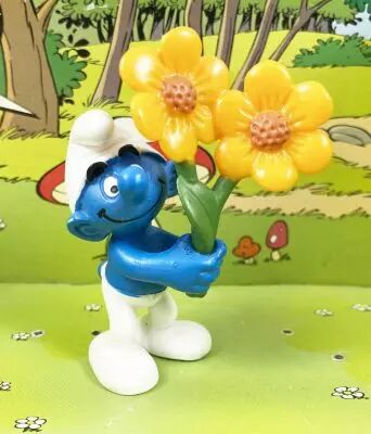 Les Schtroumpfs - Schleich - 20748 Schtroumpf avec fleurs (s�rie F�licitations)