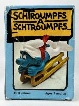 Les Schtroumpfs - Schleich - 40201 Schtroumpf avec luge (neuf en boite)