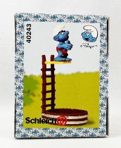 Les Schtroumpfs - Schleich - 40243 Schtroumpf plongeant dans mini-bassin (Boite New Look)