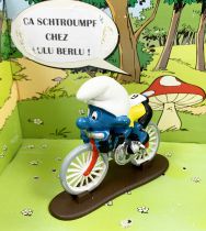 Les Schtroumpfs - Schleich - 40501 Coureur Cycliste Dossard n° 6